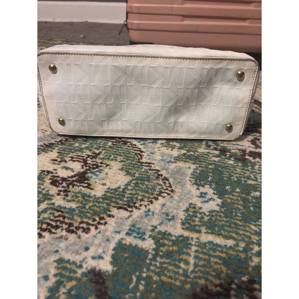 Michael Kors Jet Set Travel White MK Logo‎ Tote Bag Chain Strap Shoulder Bag